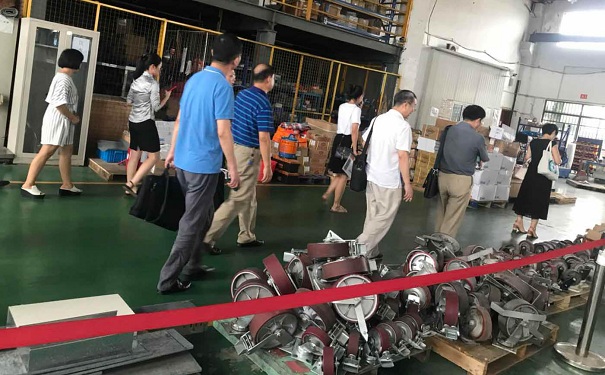 江苏省新技术新产品鉴定会，智能装备企业