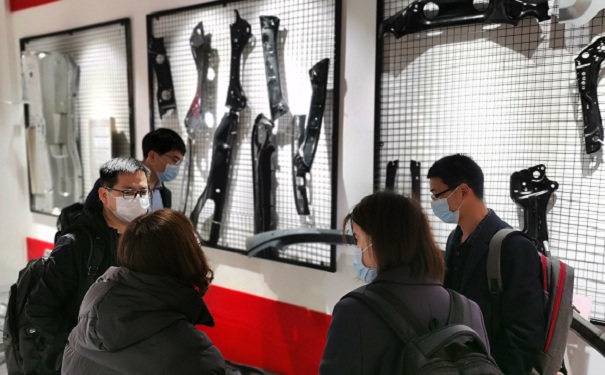 智为铭略客户服务