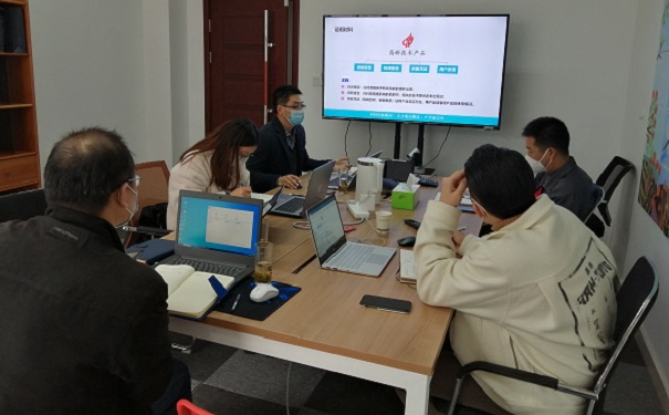 智为铭略现场服务